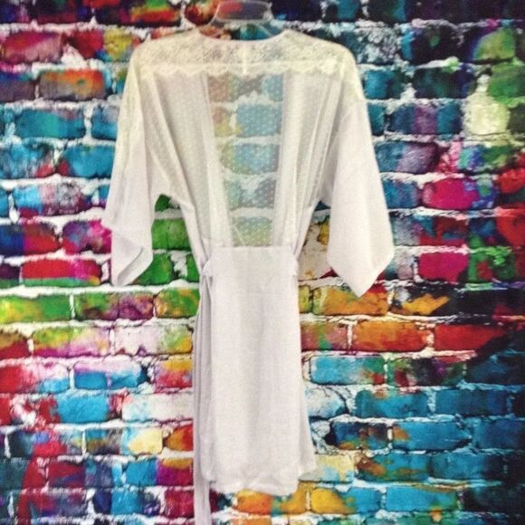 Linea Donatella Lace Back Satin Feel Robe Size S/M - Picture 7 of 9